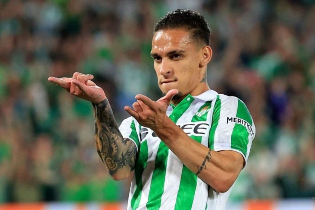 Login! Juventus Ramaikan Perburuan Antony dari Manchester United