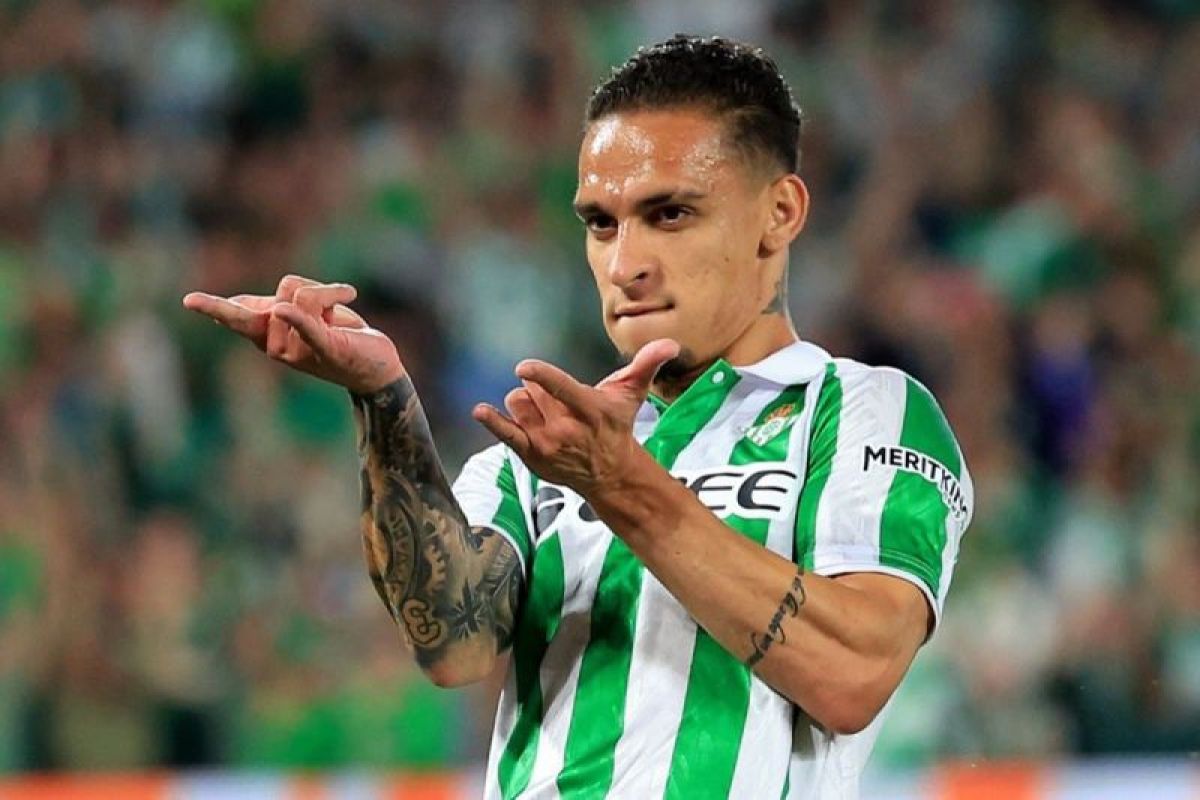 Login! Juventus Ramaikan Perburuan Antony dari Manchester United