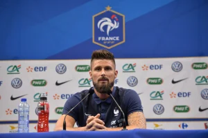 Olivier Giroud pada saat gabung ke LOSC lille