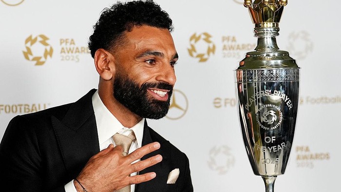 Salah Dapat Pemain terbaik PFA